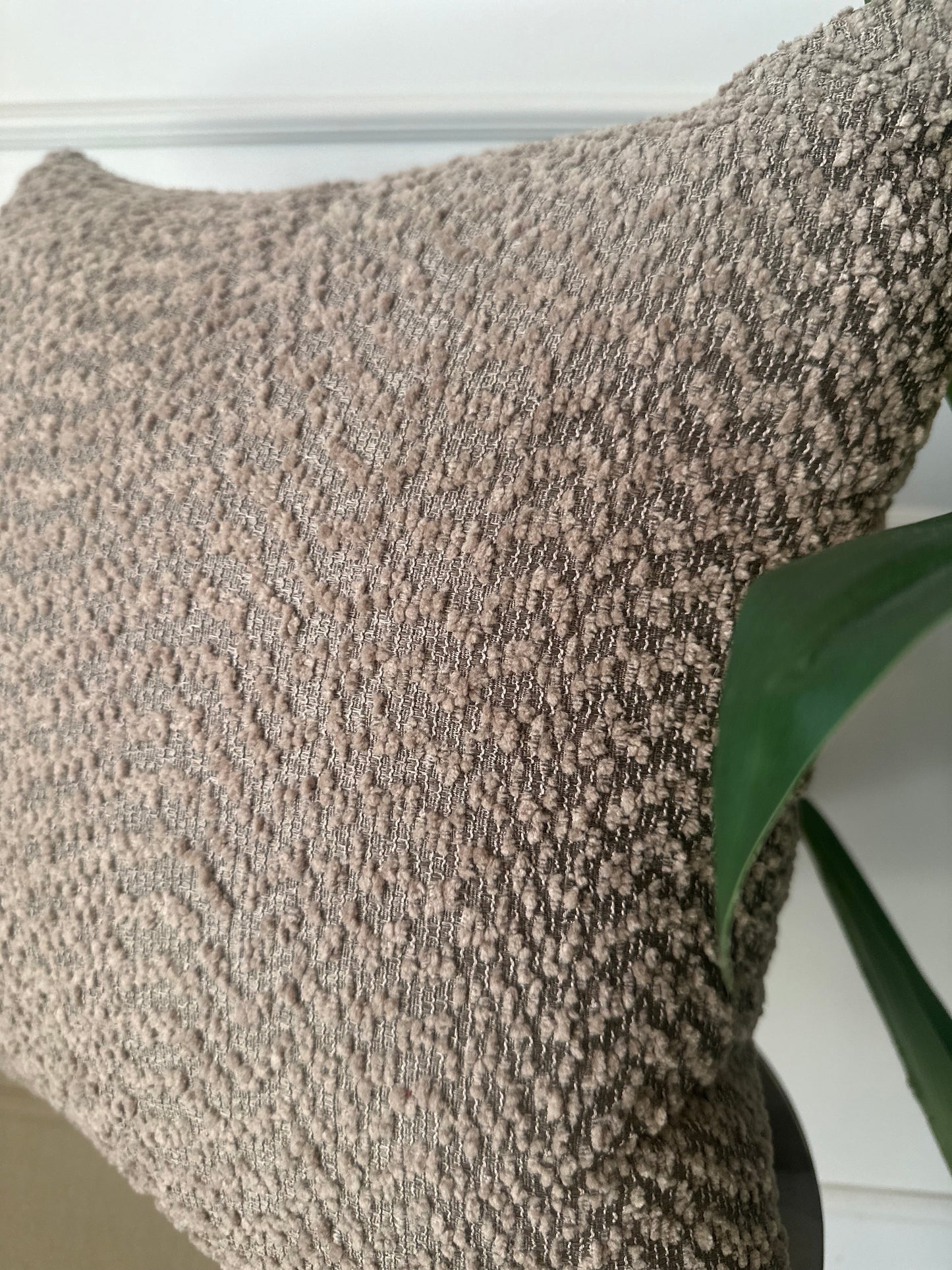 Cafe ivory dune cover cushion