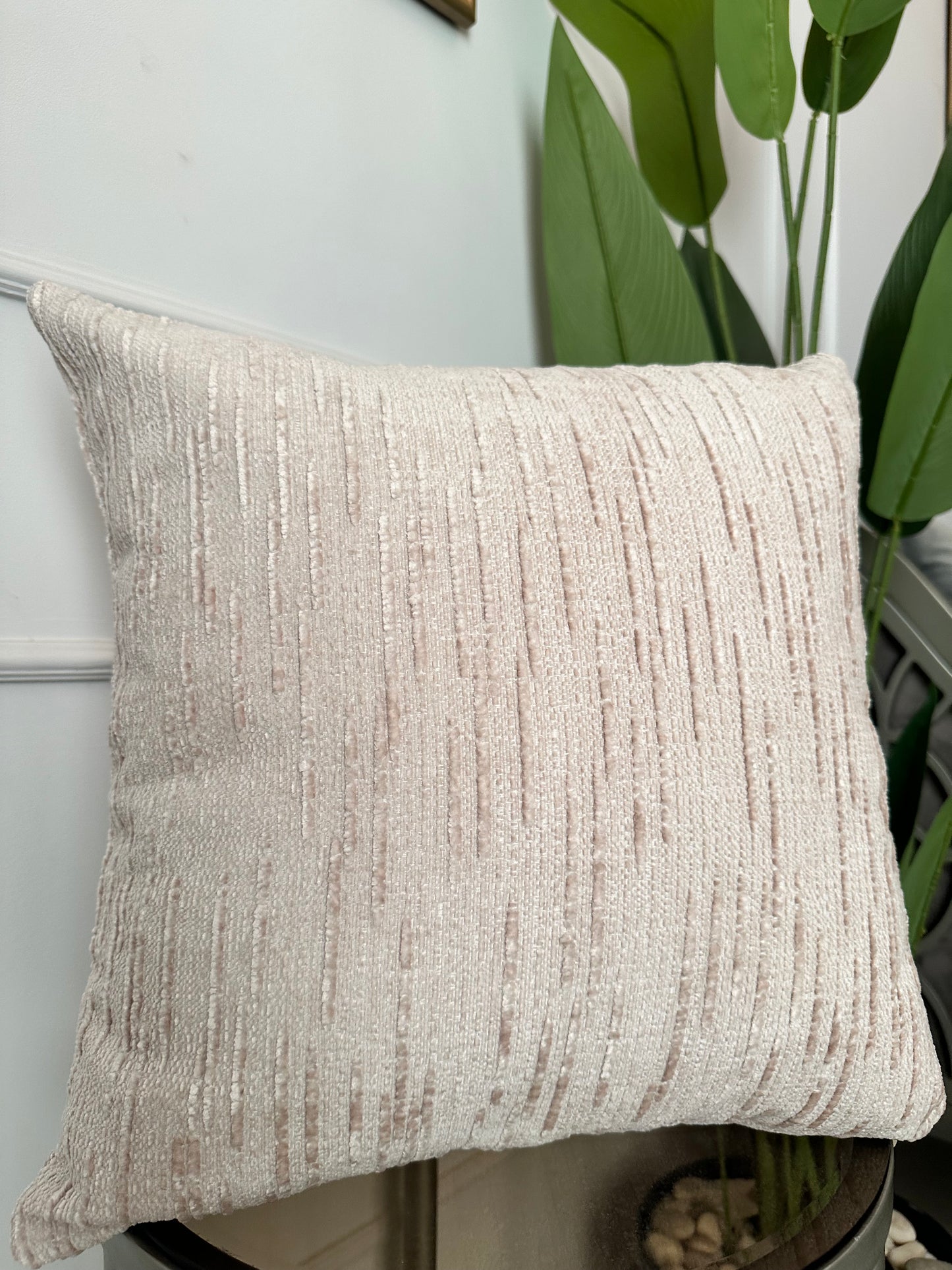 Creamy Dune Cushion Cover