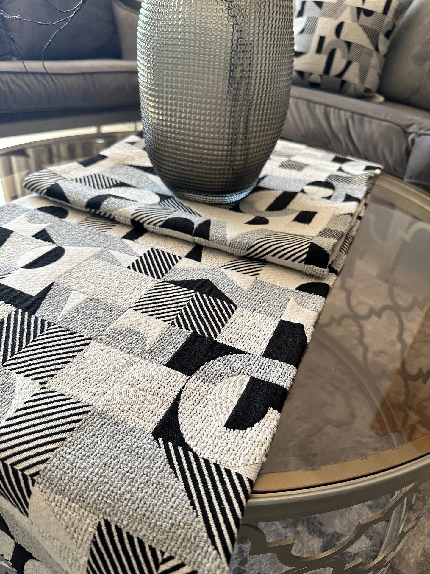 Mono Weave Runner
