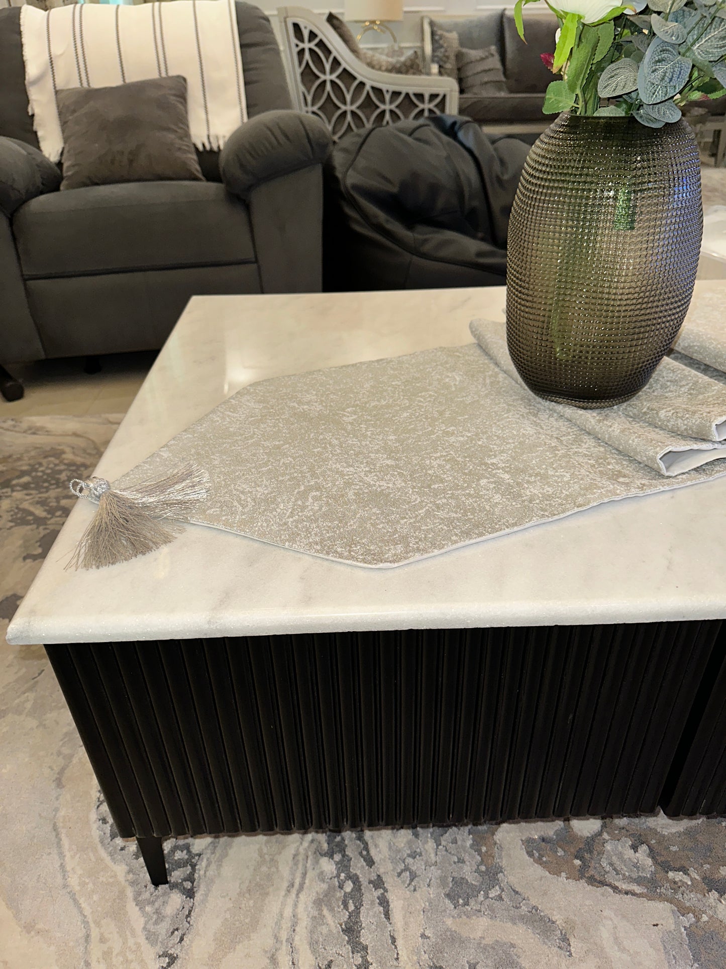 Polkadot Silver runner