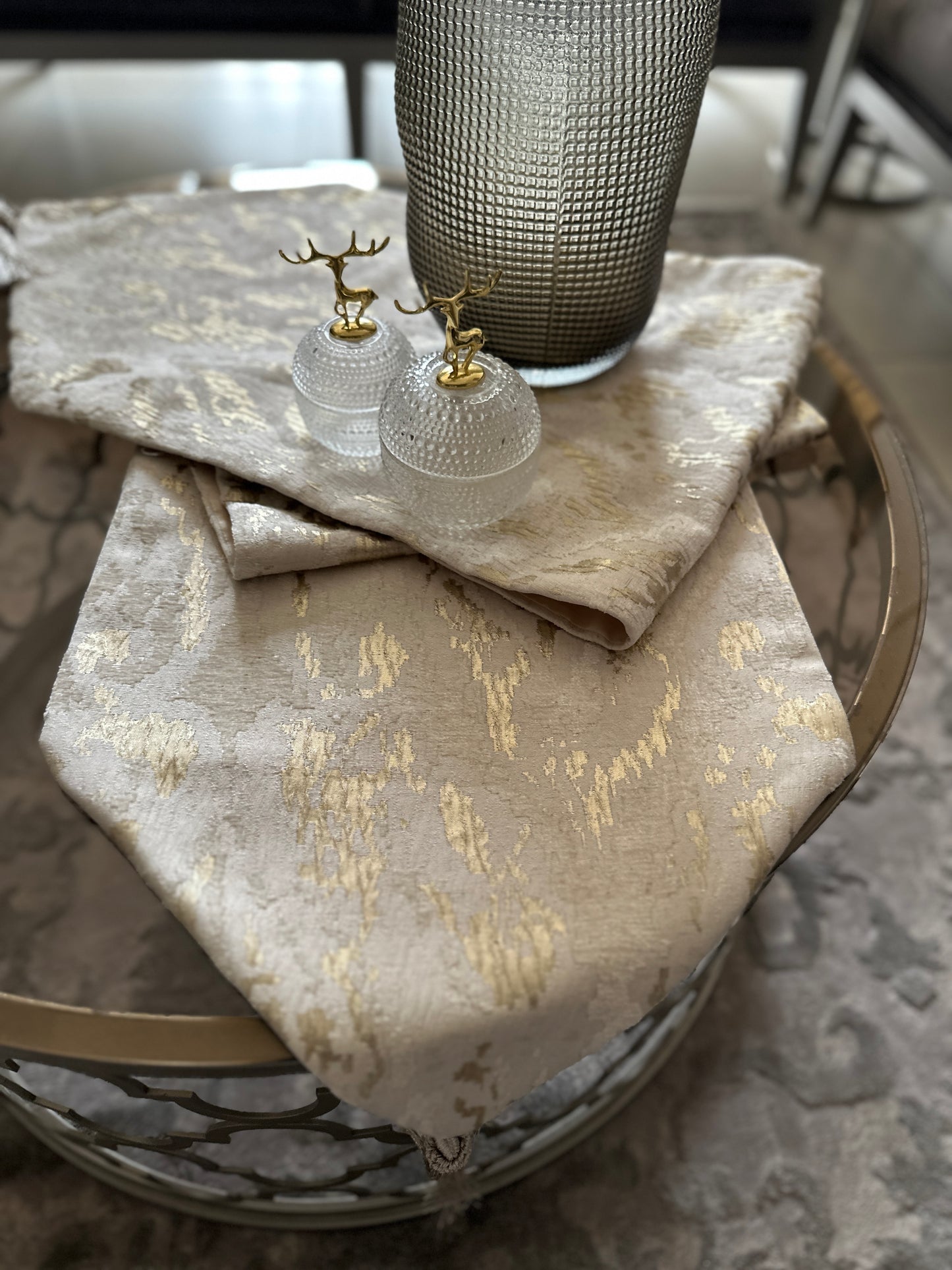 Lavish Mist beige runner