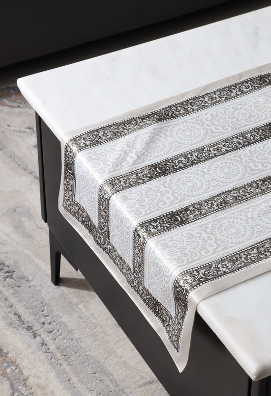 .Arabesque beige runner